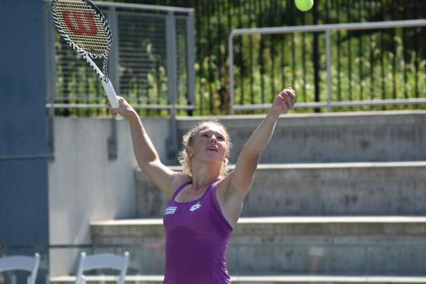 Siniakova serves during her opening round win/Photo: John Lupo/VAVEL USA