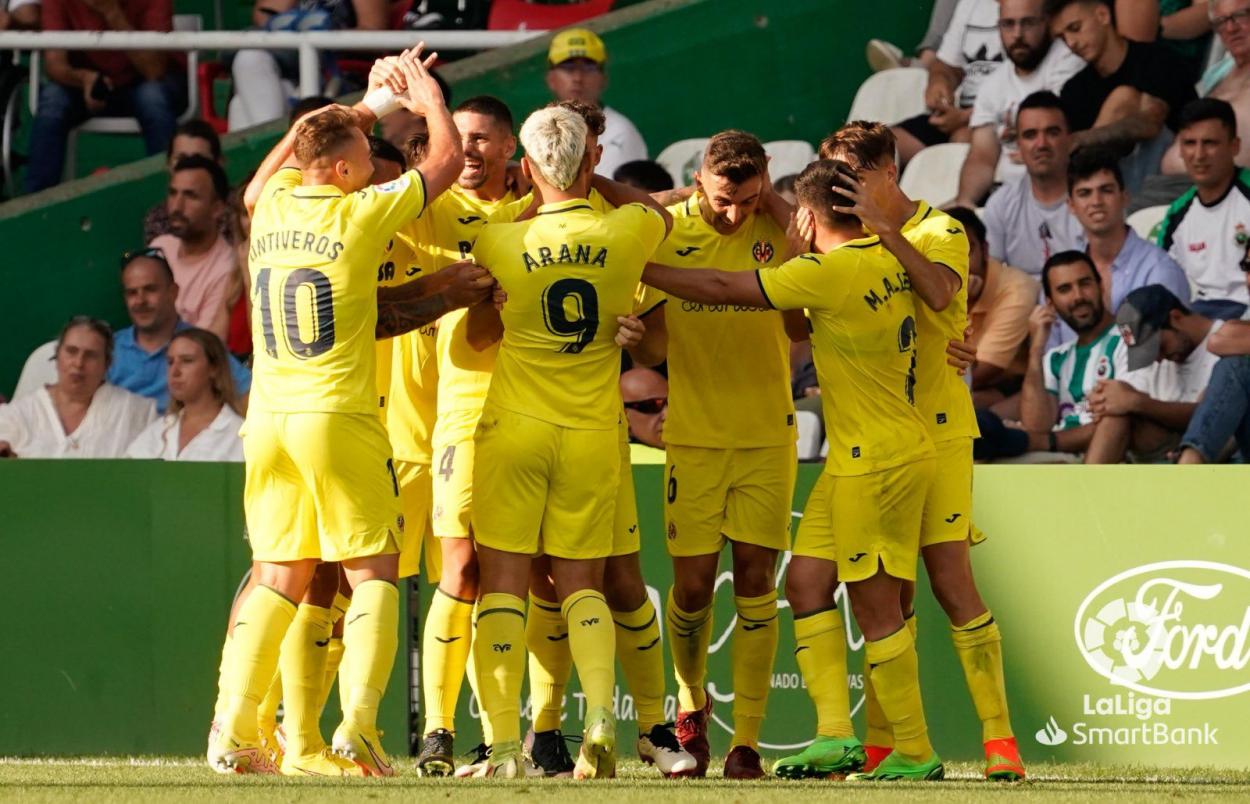 Celebración de un gol por parte del Villarreal B / Foto: @CanteraGrogueta
