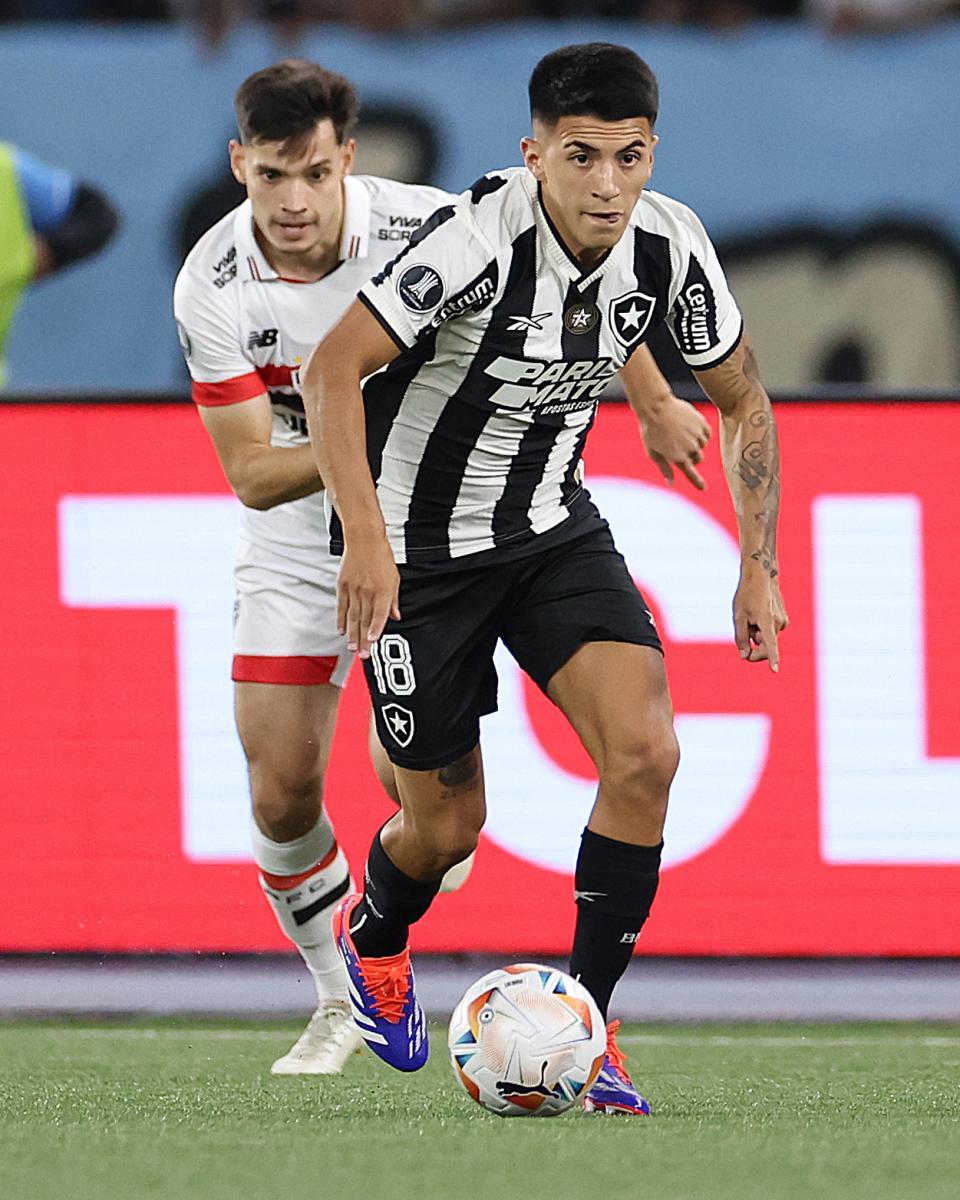 Em jogo pegado no Rio, Botafogo e São Paulo empatam no primeiro duelo ...