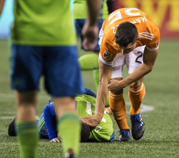 Martinez en el momento de la agresión | Foto: Seattle Times