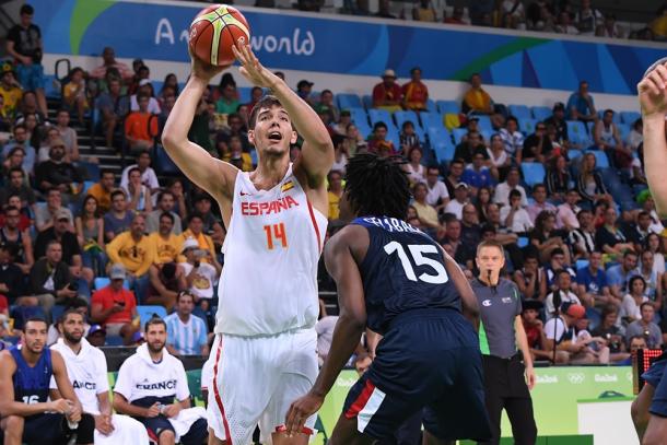 Willy Hernangomez (14) will be key in the semifinal game against Team USA. Photo: FIBA