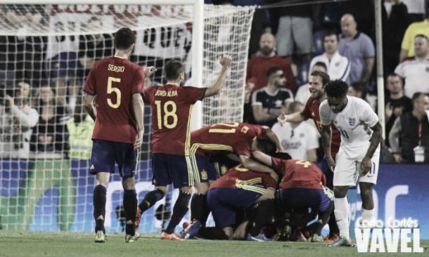 España celebrando un gol Foto: VAVEL