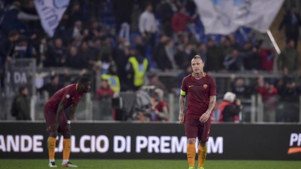 Rudiger y Nainggolan tras el segundo gol de la Lazio | Foto: Roma