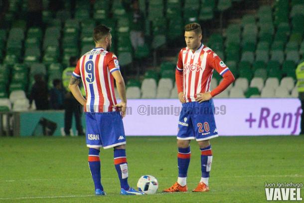 Guerrero y Sanabria en el partido ante el Real Betis