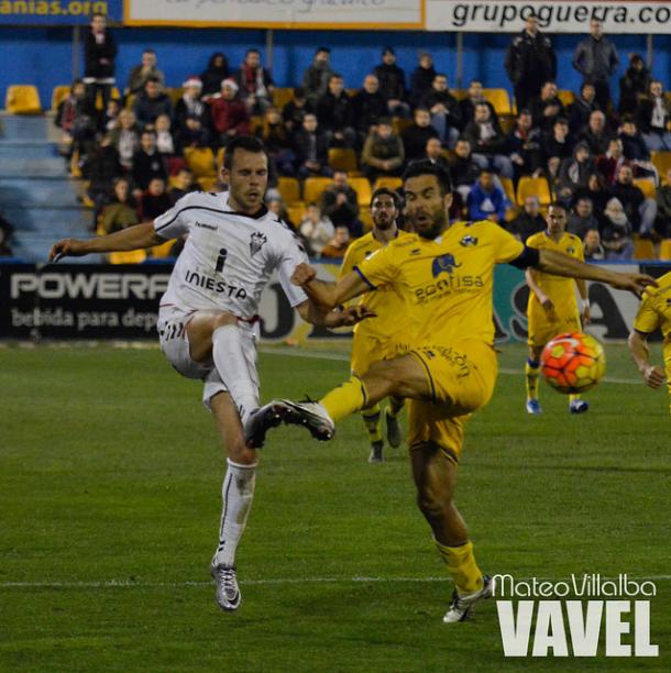 El capitán alfarero no dispuso de minutos suficientes en su última temporada como alfarero | Fotografía: Mateo Villalba (VAVEL.com)