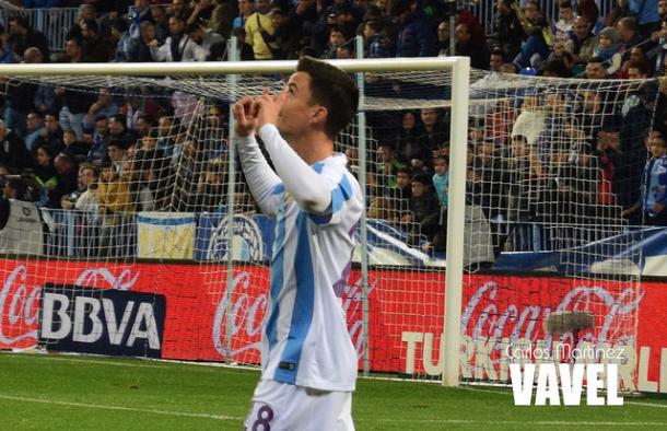 Juanpi celebra su tercer gol en la presente campaña | Carlos Martínez (VAVEL)