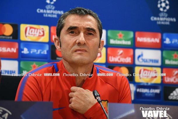 Valverde en rueda de prensa con el F.C. Barcelona | Foto: Noelia Déniz (VAVEL)