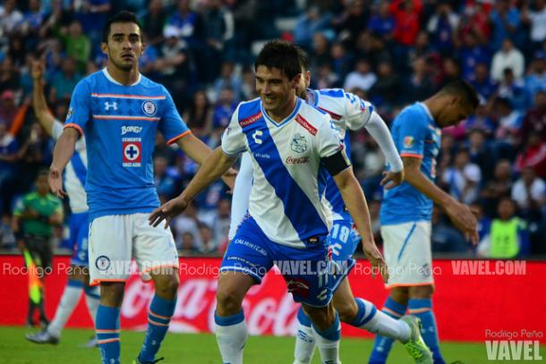 Matías Alustiza festejando un gol ante Cruz Azul en el Clausura 2016 | Foto: Rodrigo Peña (VAVEL)