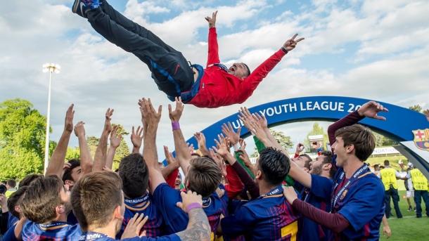 El Juvenil A 2017/2018 celebrando el título de la UYL. FOTO: UEFA.com