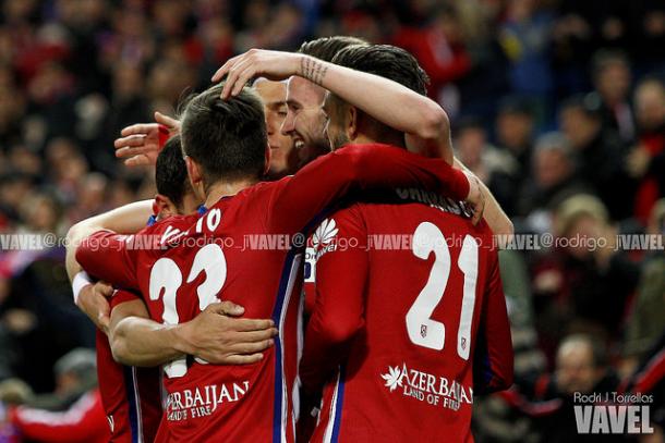 Atlético de madrid celebrando un gol ante el Deportivo de La Coruña / Foto: Rodri J. Torrellas / VAVEL.com