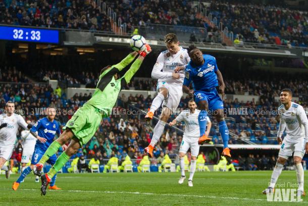 Cristiano anotando el tercer gol del Real Madrid // Fuente: Dani Nieto (VAVEL)