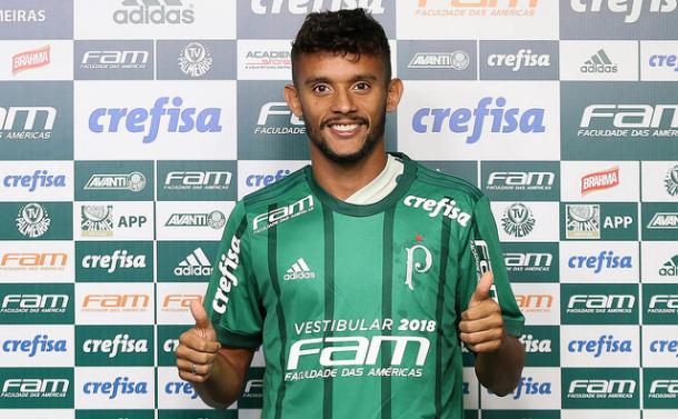 Gustavo Scarpa vestirá a camisa 14 no Palmeiras (Foto: Divulgação/Palmeiras)