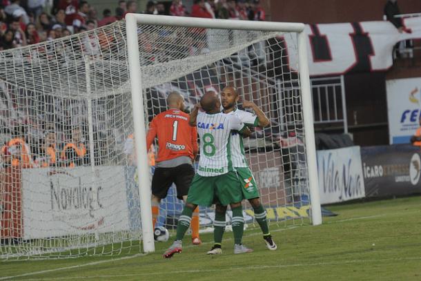 Chape venceu em Joinville com gol de Ananias (Foto: Divulgação/Chapecoense)