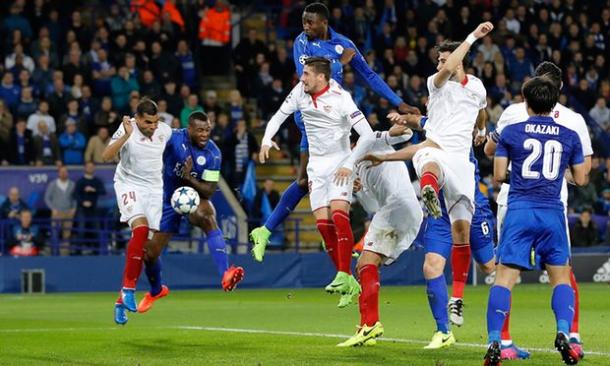 L'azione del gol di Wes Morgan | The Guardian
