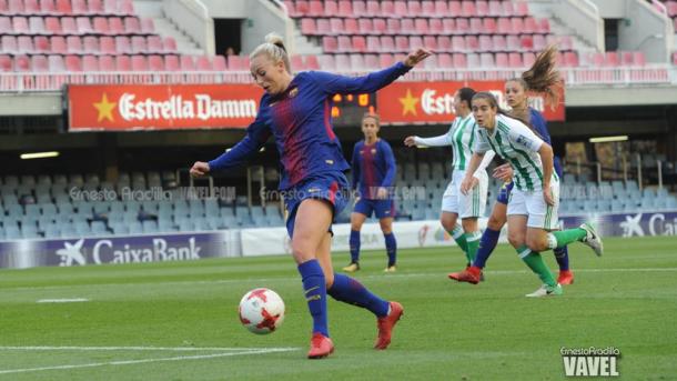 Toni Duggan volvió a ver puerta frene al Betis. | Foto: Ernesto Ardilla. VAVEL