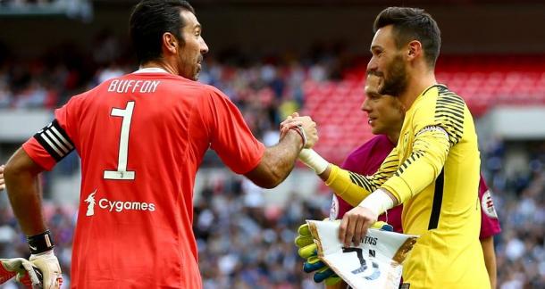 Gigi Buffon ed Hugo Lloris sono due dei migliori portieri del mondo. | tottenhamhotspur.com