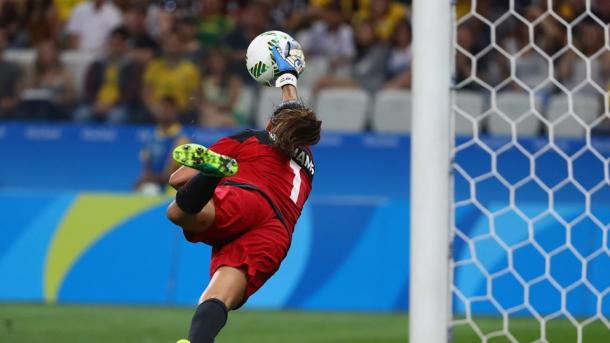 Australian goalkeeper Lydia Williams had plenty of good saves. Source: Getty Images