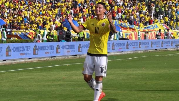 James Rodríguez celebra un gol con Colombia | Foto: AFP