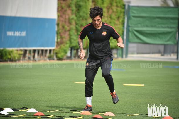 Samu Araújo entrenando con el filial azulgrana en la Ciutat Esportiva Joan Gamper | Foto de Noelia Déniz, VAVEL