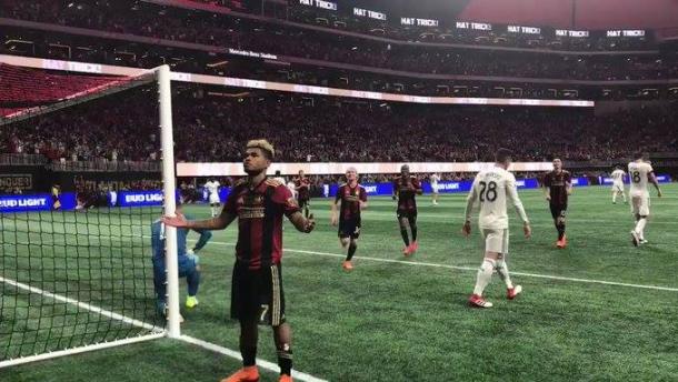 Josef Martinez looks upon the home crowd after scoring. | Photo: Atlanta United FC on Twitter (@ATLUTD)