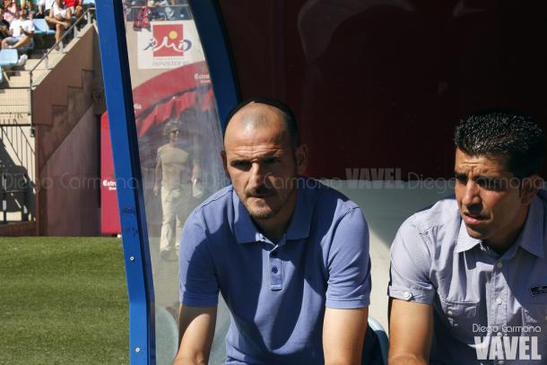Soriano acompañado de Juanito, su segundo entrenador | Foto: Diego Carmona - VAVEL