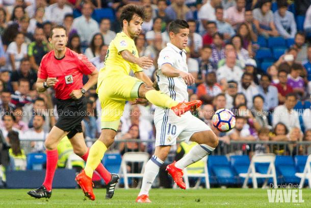 Trigueros en el enfrentamiento de la pasada temporada ante el Real Madrid I Foto: Daniel Nieto (VAVEL)