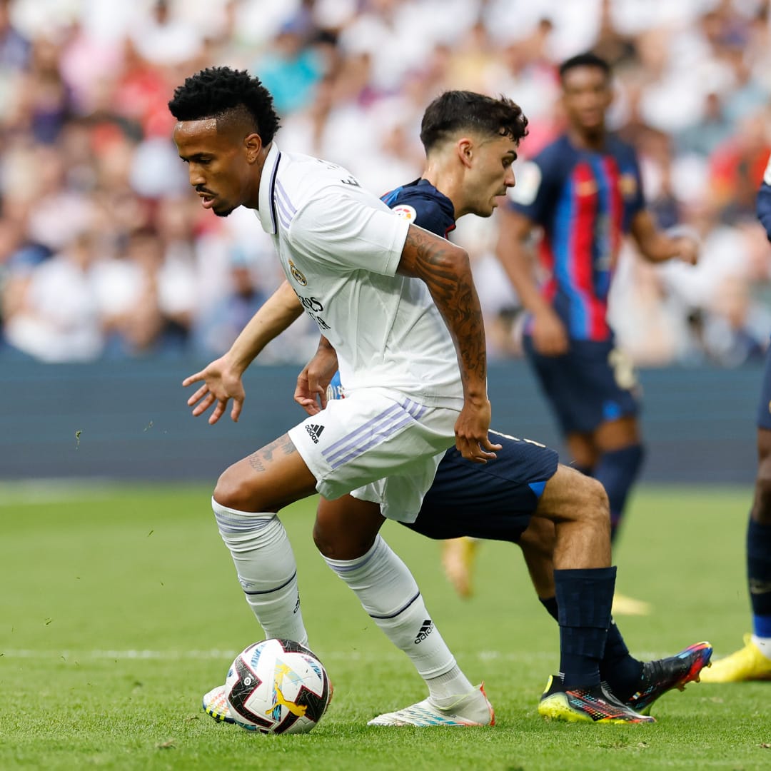 Militao stealing the ball from Pedri / Source: Real Madrid 