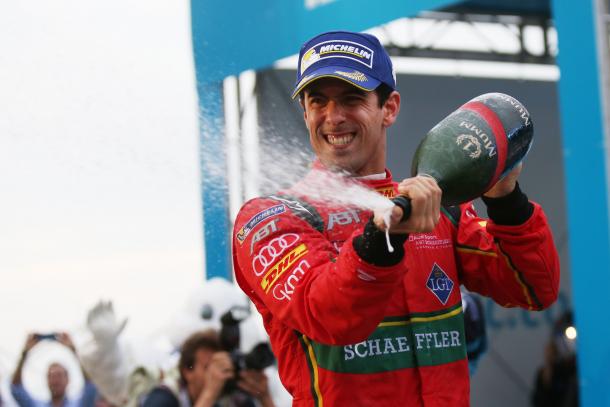 Lucas di Grassi, está confirmado na Fórmula E como piloto da Audi. (Foto: MF2)