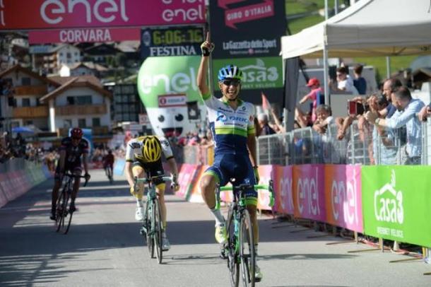 Su primer triunfo en Italia fue en la gran etapa dolomítica | Foto: Giro de Italia