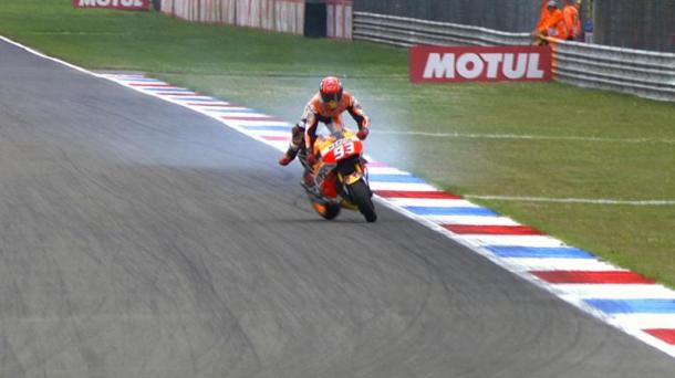 Marquez hen he made a huge save during Qualifying at Assen - www.motogp