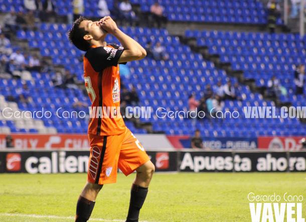 Lozano ante Puebla