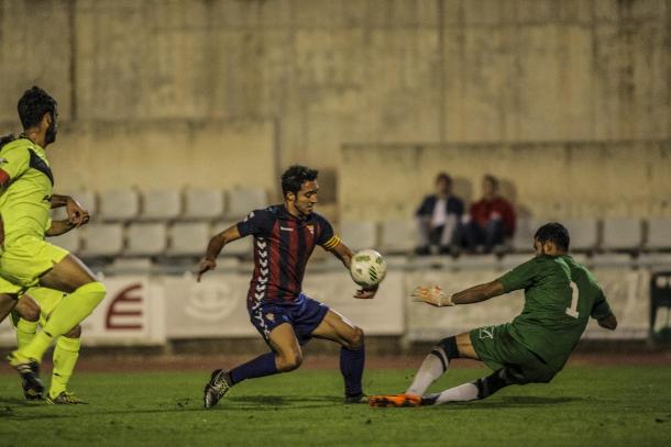 El Gavà ya sabe que es vencer (2-1) al Eldense | Foto: CF Gavà