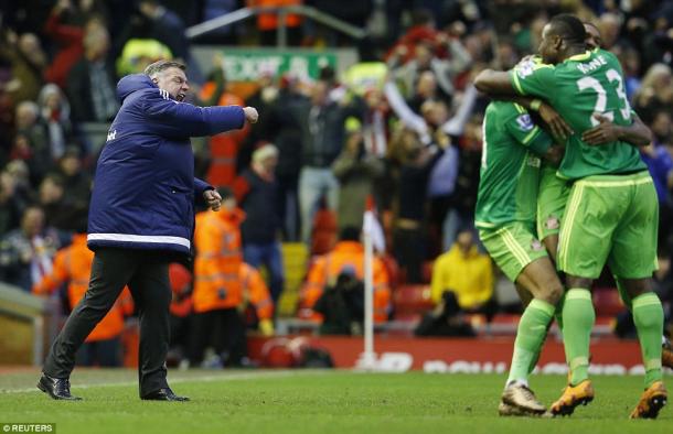 Sam Allardyce couldn't hide his delight when Defoe hit an 89th minute equaliser. | Photo: REUTERS