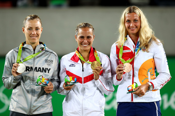 The three women's singles medalists. Photo: Clive Brunskill/Getty Images