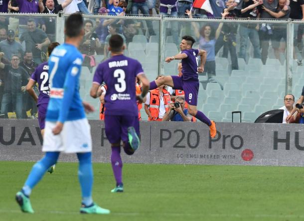 Simeone celebra el primer tanto para la Fiorentina / Foto: Fiorentina