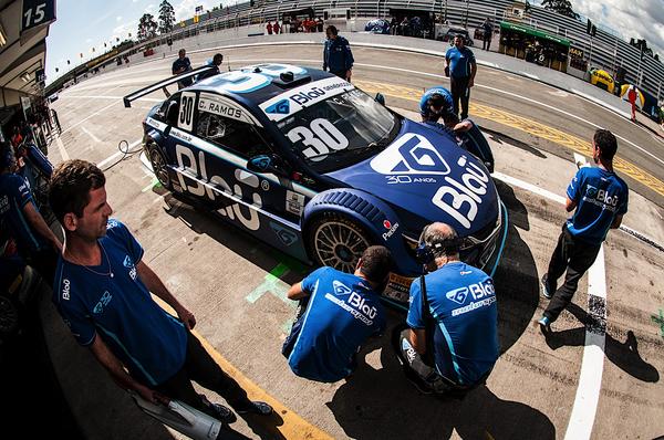 Equipe Blau Motorsport (Duda Bairros)