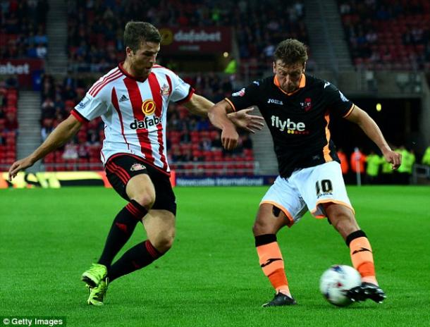 A rare glimpse of Matthews in a Sunderland shirt - against Exeter City in the League Cup. (Photo: Getty)