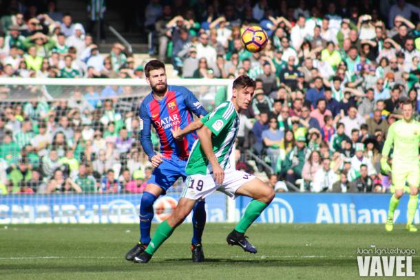 Piqué en un partido de la pasada temporada | Foto: Juan Lechuga, VAVEL