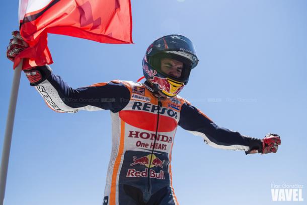 Márquez celebrando su podio en Montmeló / Foto: Marc González