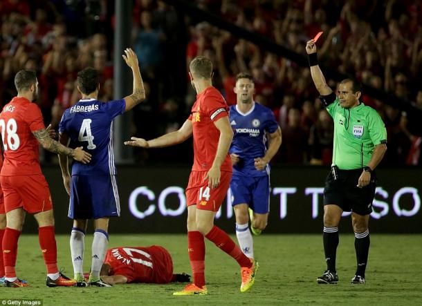 Cesc Fabrergas been sent off in Chelsea's 1-0 win over Liverpool | Photo: Getty Images 