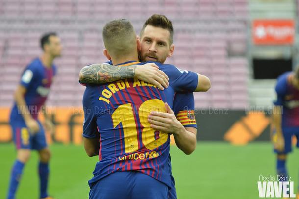 La conexión Jordi Alba - Leo Messi ha vuelto a estar en su mejor nivel / Foto: Noelia Déniz (VAVEl.com)