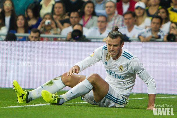 Bale se lamenta, tras una acción en el partido frente al Betis | Daniel Nieto (VAVEL)