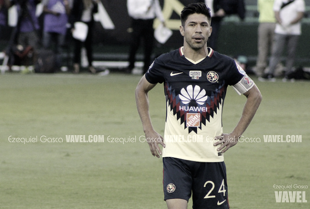 Oribe disputando un partido con el América. | Foto: vavel