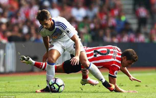 Above: Adnan Januzaj in action during Sunderland's 1-1 draw with Southampton | Photo: Getty Images