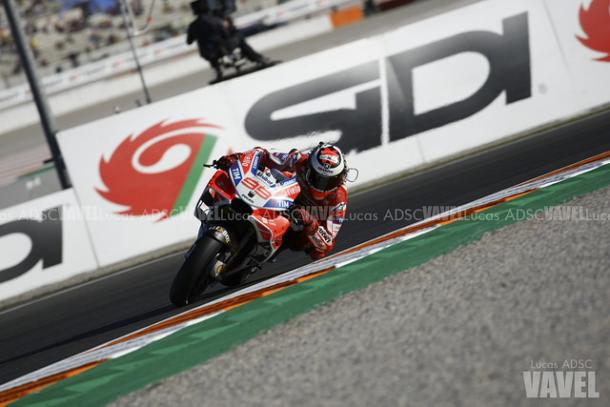 Lorenzo durante el Gran Premio de Valencia / Foto: Lucas ADSC