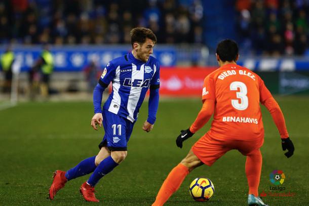 Ibai Gómez durante el partido frente al Málaga | Foto: Deportivo Alavés