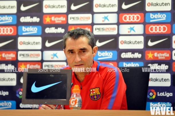 El técnico azulgrana en la rueda de prensa previa al partido / Foto: Jordi Valle (VAVEL.com)