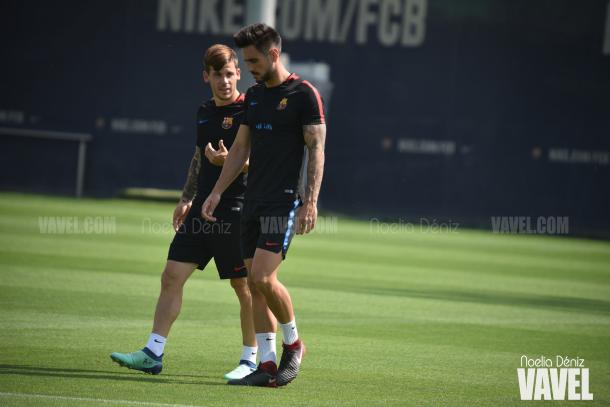 Carles Pérez y David Costas en el último entrenamiento del filial azulgrana en esta temporada | Foto de Noelia Déniz, VAVEL
