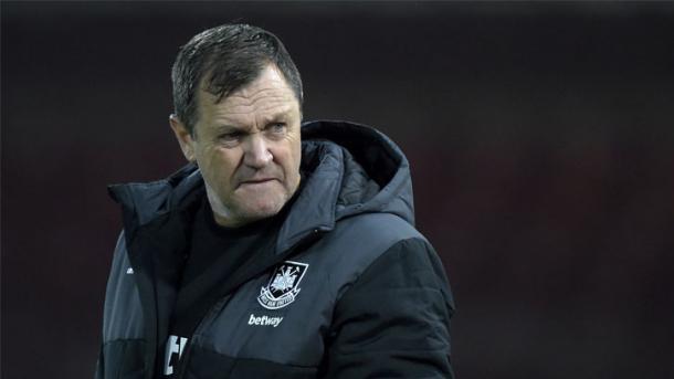 Above: Terry Westley leading his West Ham development side | Photo: whufc.com