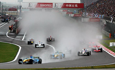 Salida del GP de China del 2006. Foto via f1.com